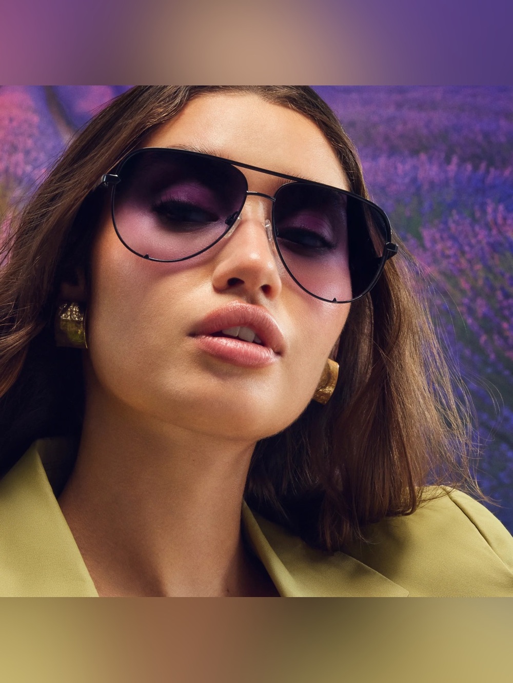 Quay Australia High Key Extra Large 
Black Frame / Black Purple Lens